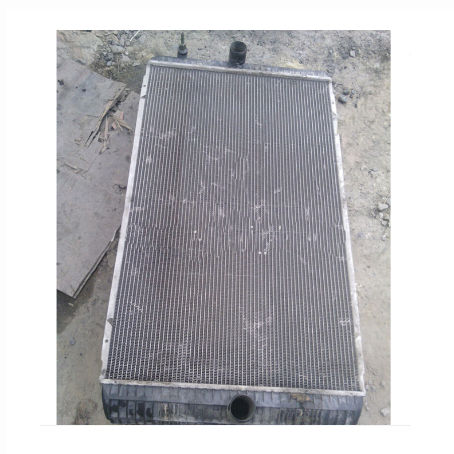 Compatible avec Excavatrice Volvo EC330C EC360C EC460C EC360CHR EC460CHR Radiateur de réservoir d'eau Core ASS'Y VOE11110696 EC330C,EC360C,EC460C,EC360CHR,EC460CHR