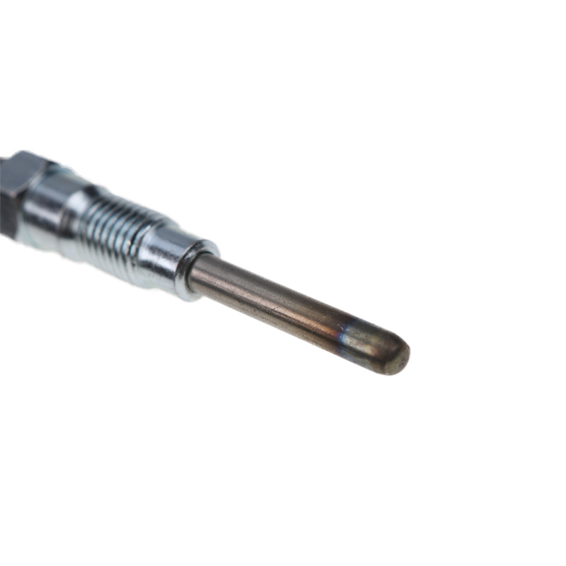 Compatible avec Kubota Fower avant F2100 F2560 F2690 F2880 F3060 FZ2400 GF1800 Glow Plug 19077-65513 19077-65510 19077-65512 F2100,F2260,F2400,F2560,F2560E,F2680E,F2690,F2690E,F2880E-F,F2880-F,F3060,F3080,F3680,F3990,FZ2100,FZ2400,GF1800,GF1800E